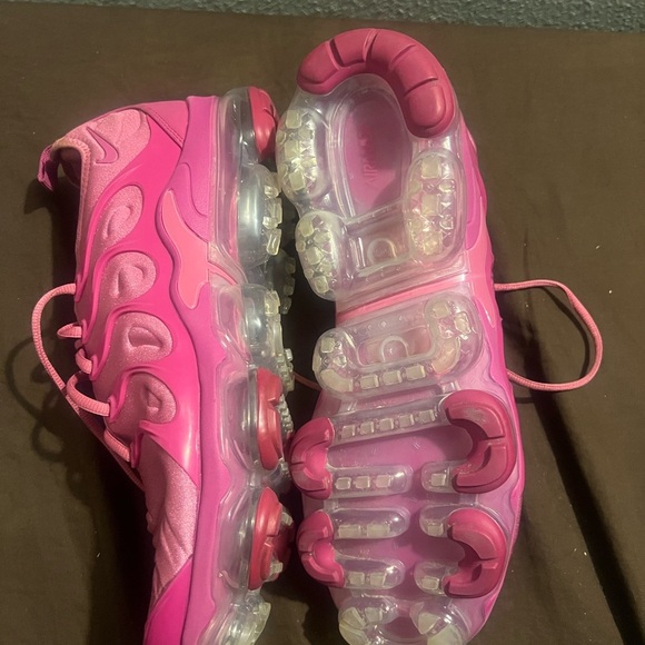 Vibrant Nike Air Vapormax Plus Berry Air Max men size 11 women 12.5 preowned - Picture 6 of 8